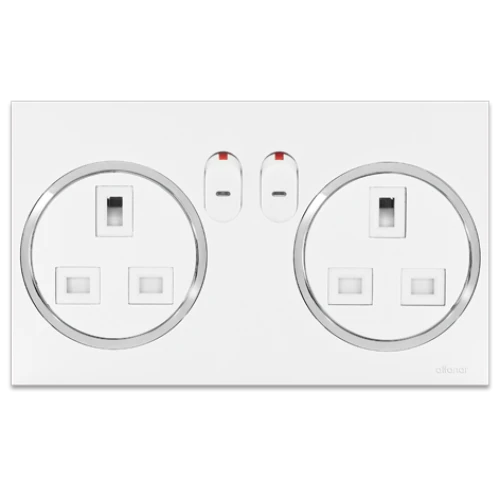 فيشة غرناطة 13 أمبير مزدوج مع مفتاحين الفنار أبيض